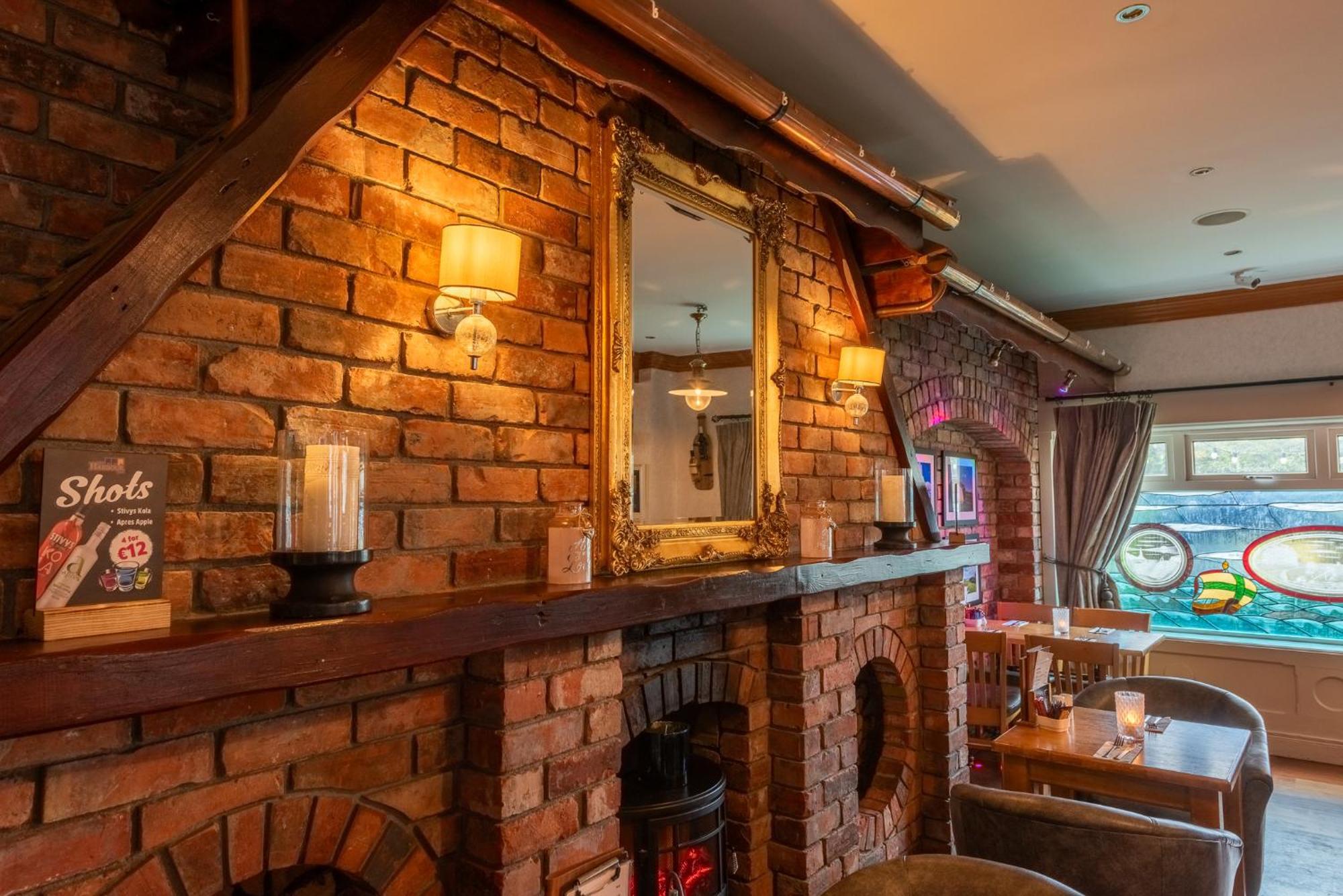 The Harbour Inn Buncrana Exterior foto